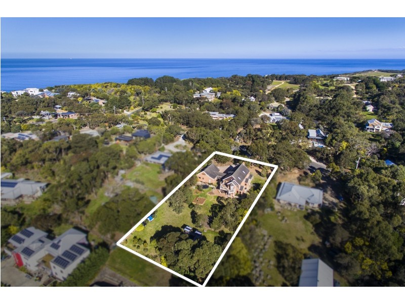 12 Castaway Crescent, Jan Juc VIC 3228