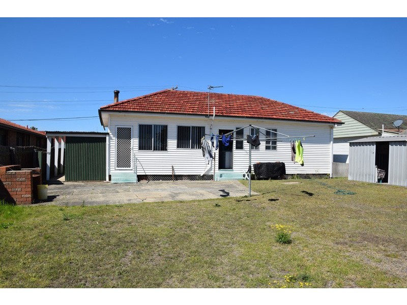 46 Kurrajong Street, Windang NSW 2528