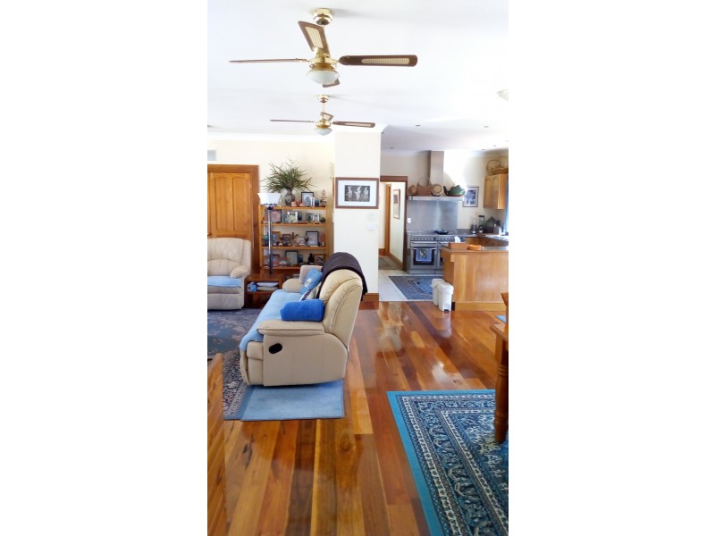 16 Sussex Street, Bullaburra NSW 2784