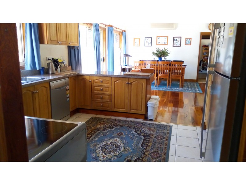 16 Sussex Street, Bullaburra NSW 2784