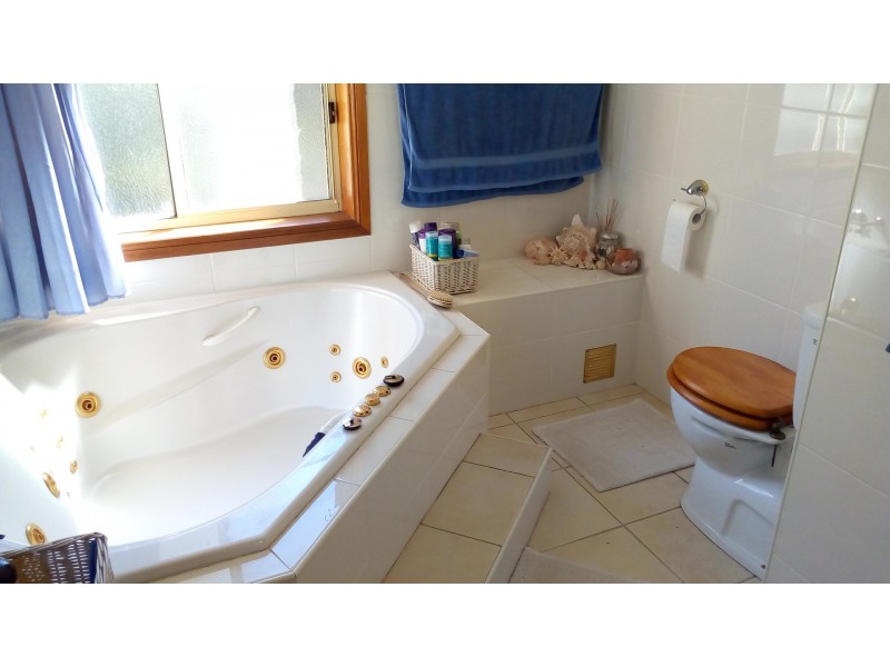 16 Sussex Street, Bullaburra NSW 2784