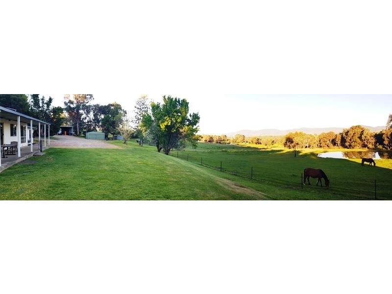 99 Back Creek road, Yackandandah VIC 3749