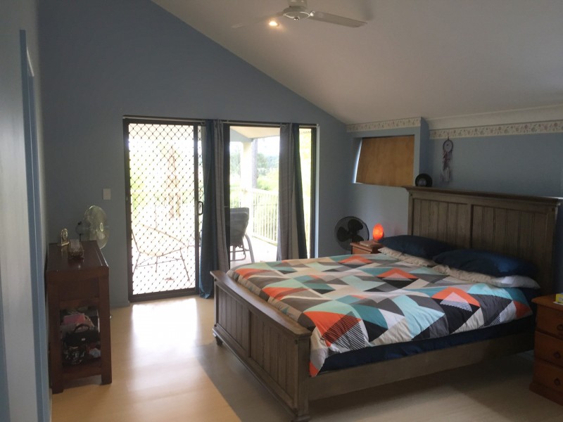 3 Louise Court, Branyan QLD 4670