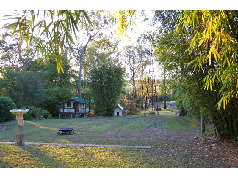 3 Louise Court, Branyan QLD 4670