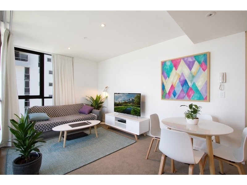 2001/2663 Gold Coast HIghway, Broadbeach QLD 4218