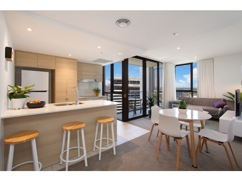 2001/2663 Gold Coast HIghway, Broadbeach QLD 4218