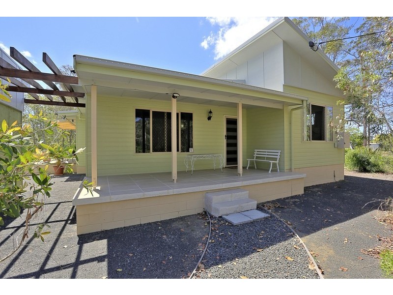 2A Crow Street, Kensington QLD 4670