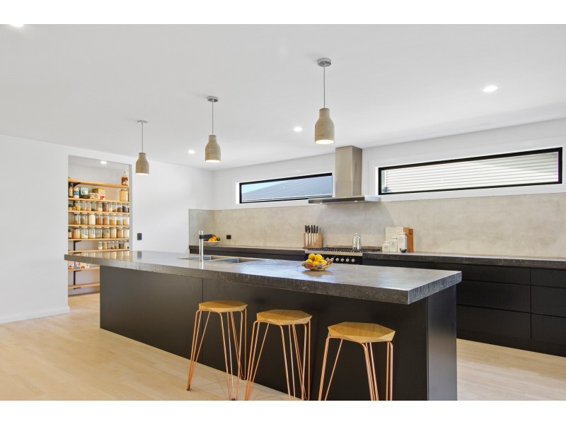 28 Bunderra Circuit, Lilli Pilli NSW 2536