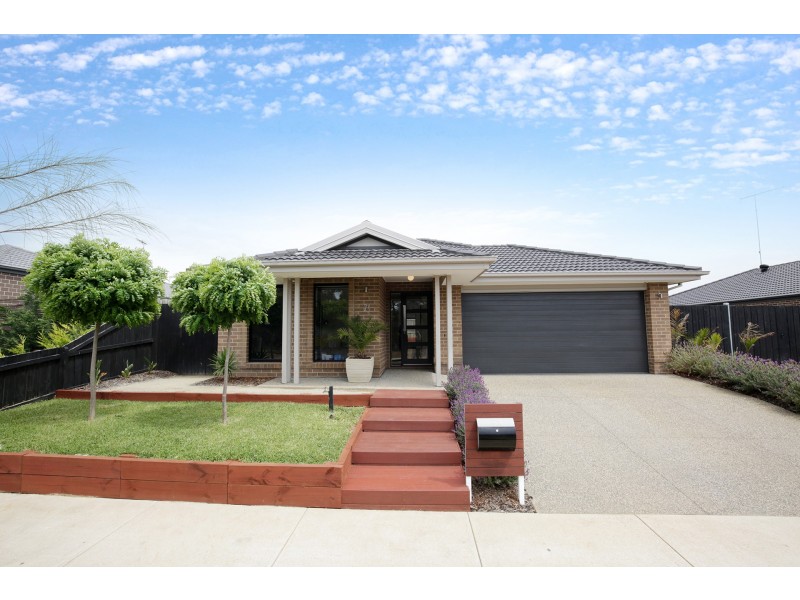 23 Darriwell Drive, Bannockburn VIC 3331