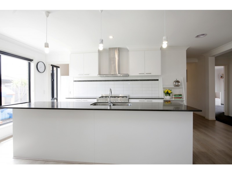 23 Darriwell Drive, Bannockburn VIC 3331