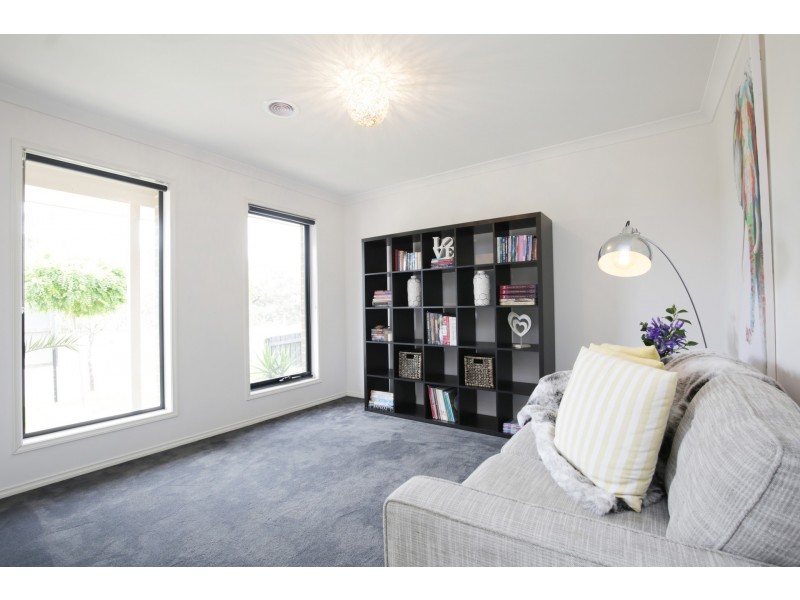 23 Darriwell Drive, Bannockburn VIC 3331