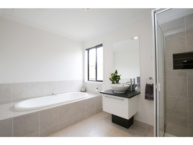 23 Darriwell Drive, Bannockburn VIC 3331