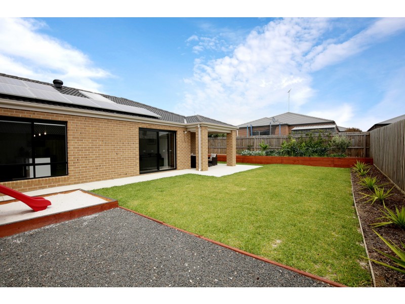 23 Darriwell Drive, Bannockburn VIC 3331