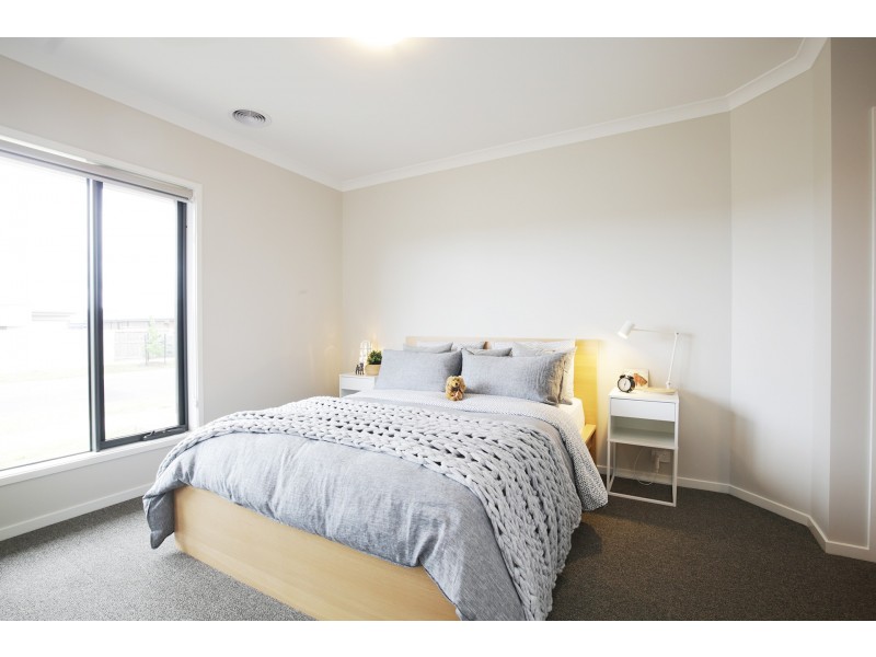 53 Manna Gum Drive, Mount Duneed VIC 3216