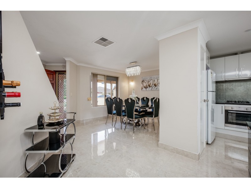 17 Hove Place, Warnbro WA 6169