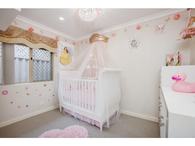 17 Hove Place, Warnbro WA 6169