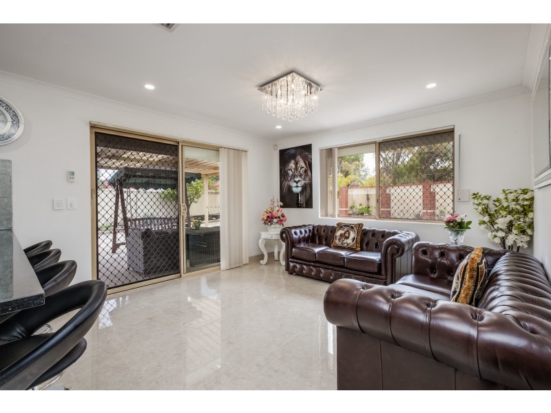 17 Hove Place, Warnbro WA 6169