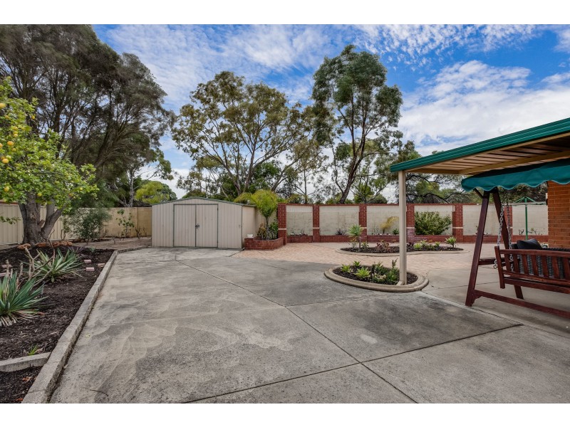 17 Hove Place, Warnbro WA 6169