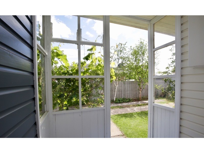 24 Curlew Crescent, Norlane VIC 3214
