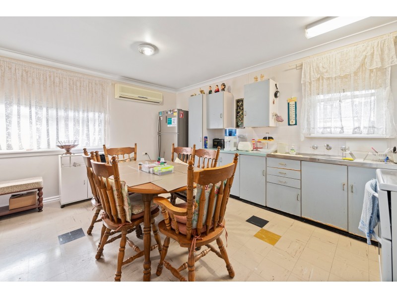 64 Mckay Street, Nowra NSW 2541