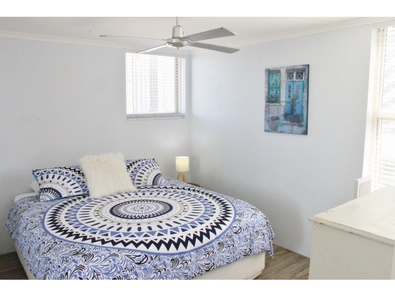 13/3303 Surfers Paradise Boulevard, Surfers Paradise QLD 4217