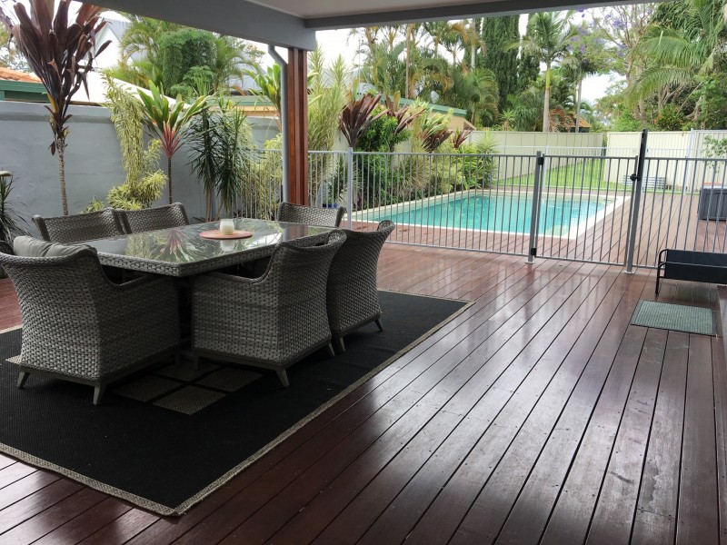 58 Poinciana Boulevard, Broadbeach Waters QLD 4218