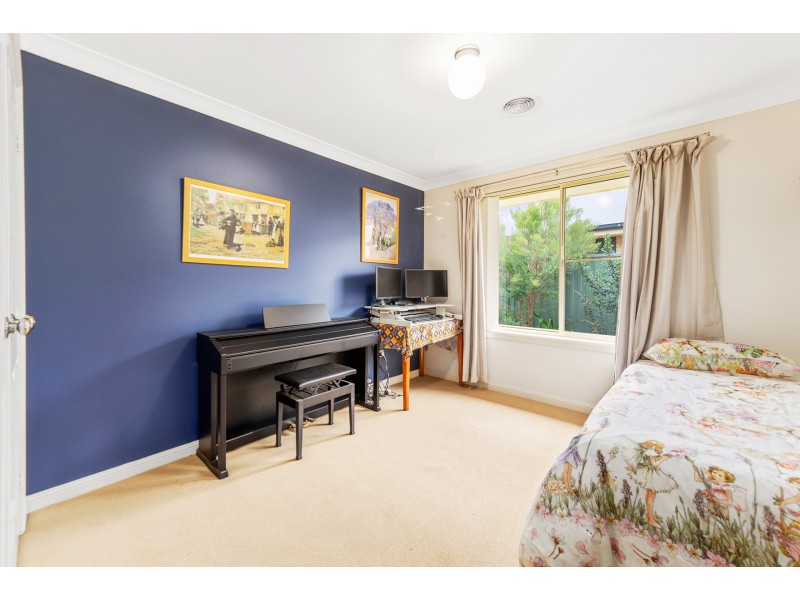 10 Marriott Avenue, Kelso NSW 2795