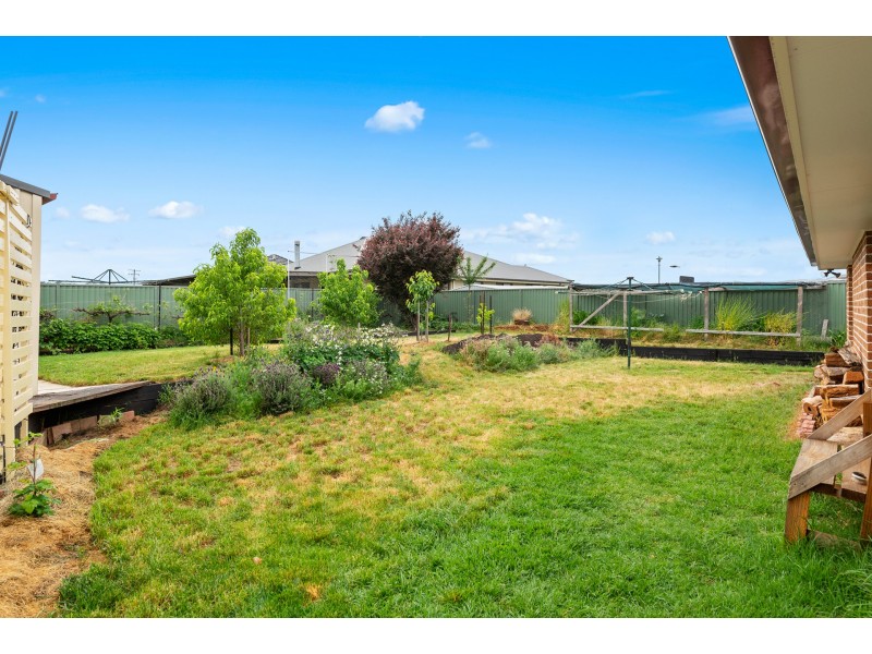 10 Marriott Avenue, Kelso NSW 2795