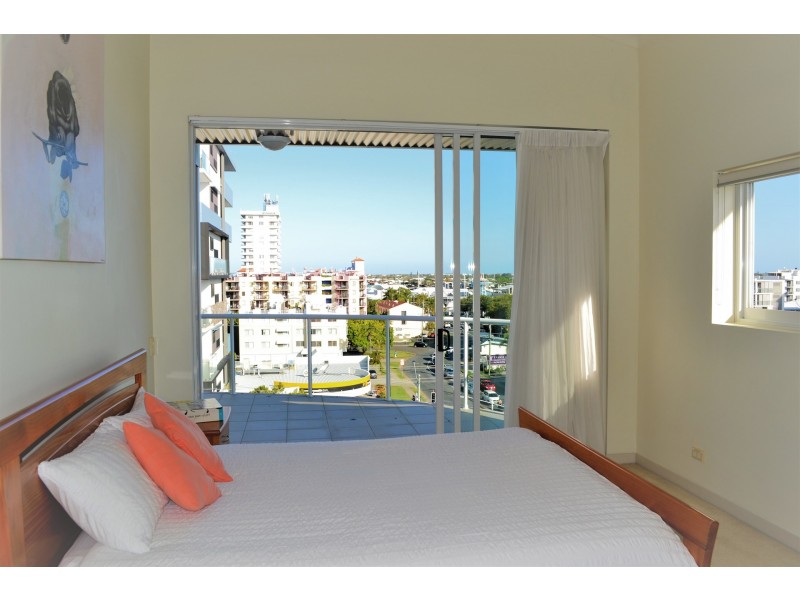 25/21 Smith Street, Mooloolaba QLD 4557