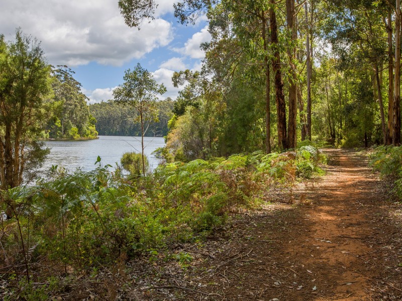 153 Karri Lane, Quinninup WA 6258