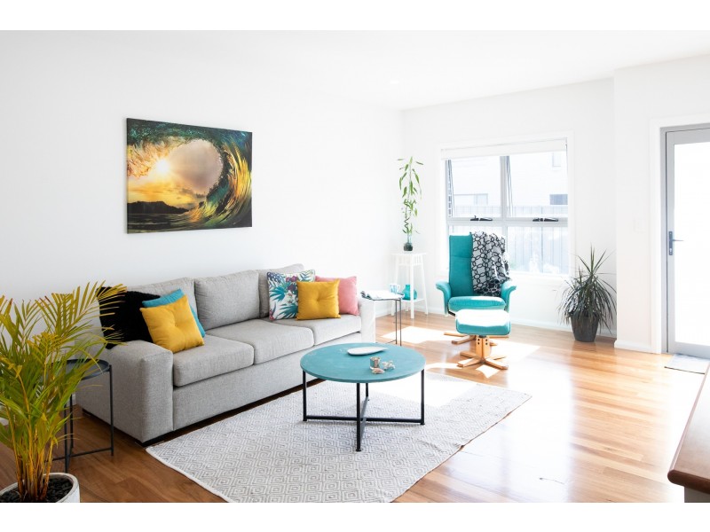 2/42 Thalassa Avenue, East Corrimal NSW 2518