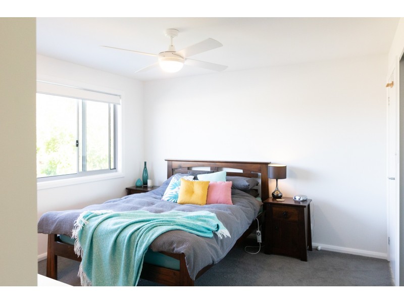 2/42 Thalassa Avenue, East Corrimal NSW 2518