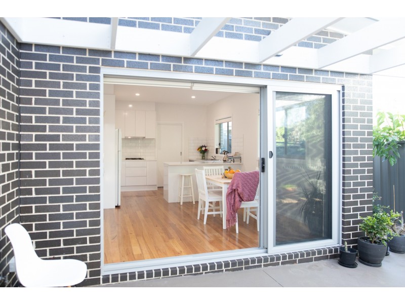 2/42 Thalassa Avenue, East Corrimal NSW 2518