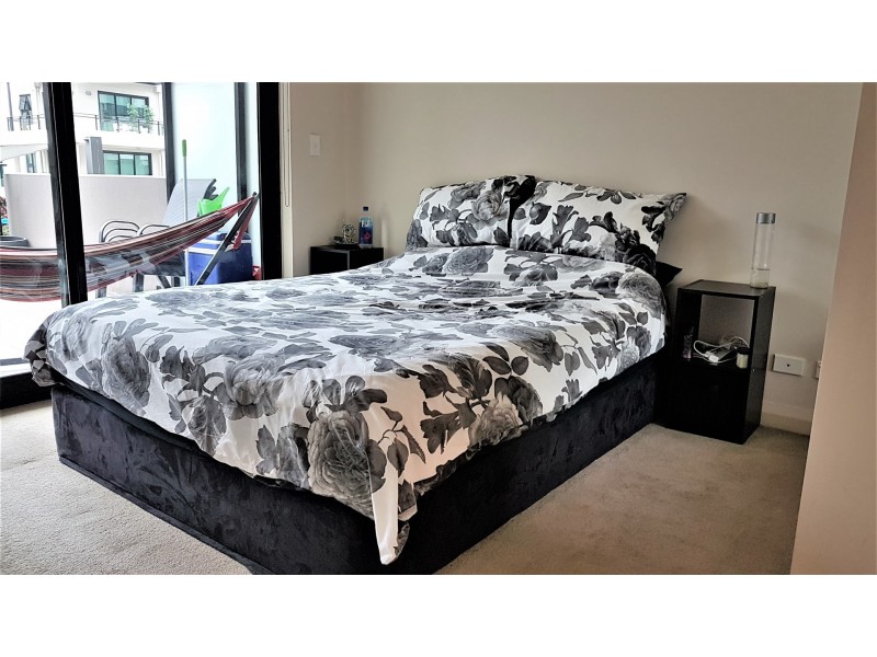 2/11 Bay Drive, Meadowbank NSW 2114