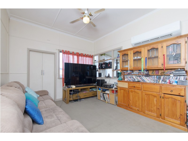 14 Patrick Street, Lowood QLD 4311