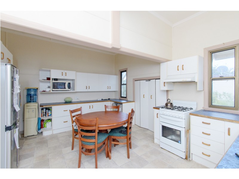 14 Patrick Street, Lowood QLD 4311