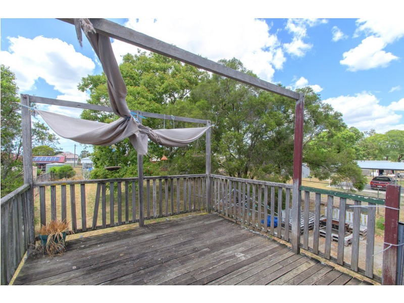 14 Patrick Street, Lowood QLD 4311