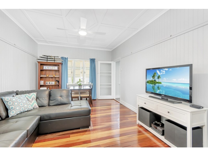 22 Ferrett Street, Sadliers Crossing QLD 4305