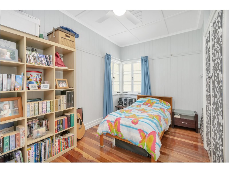 22 Ferrett Street, Sadliers Crossing QLD 4305