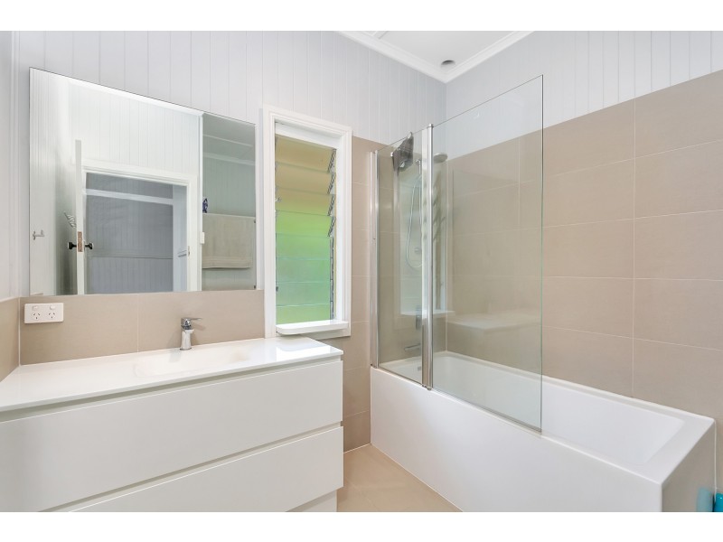 22 Ferrett Street, Sadliers Crossing QLD 4305