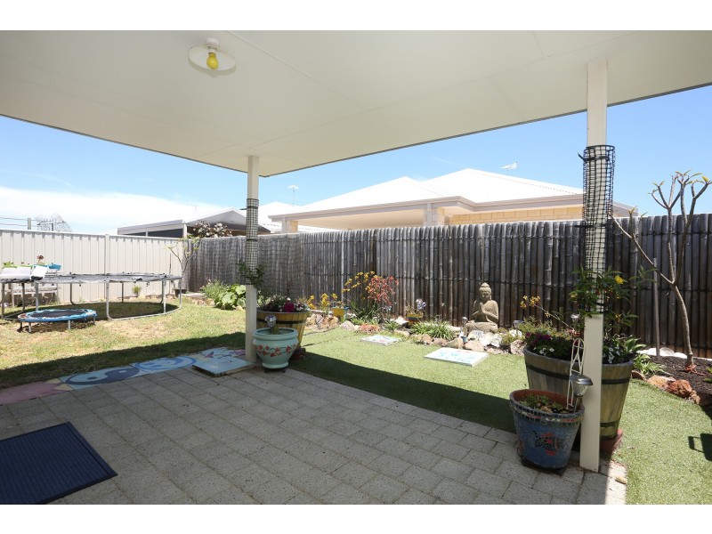 129 Thundelarra Drive, Golden Bay WA 6174