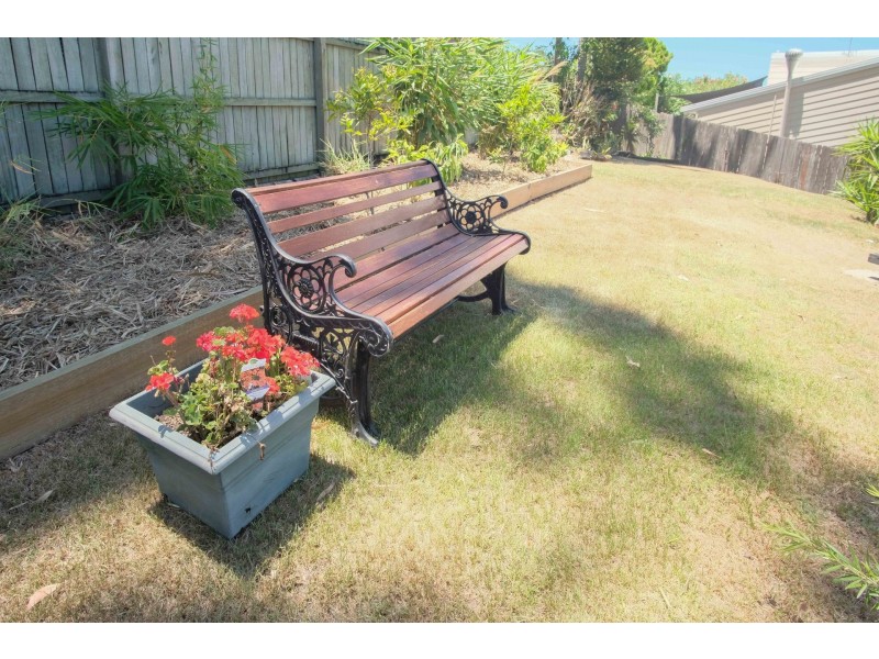 22 Bronzewing Close, Elanora QLD 4221