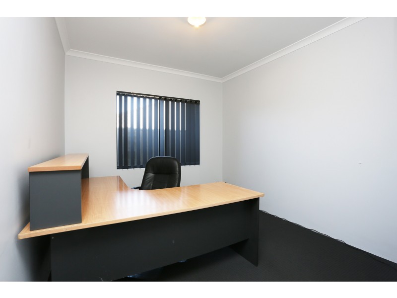 24 Karinga Way, Harrisdale WA 6112