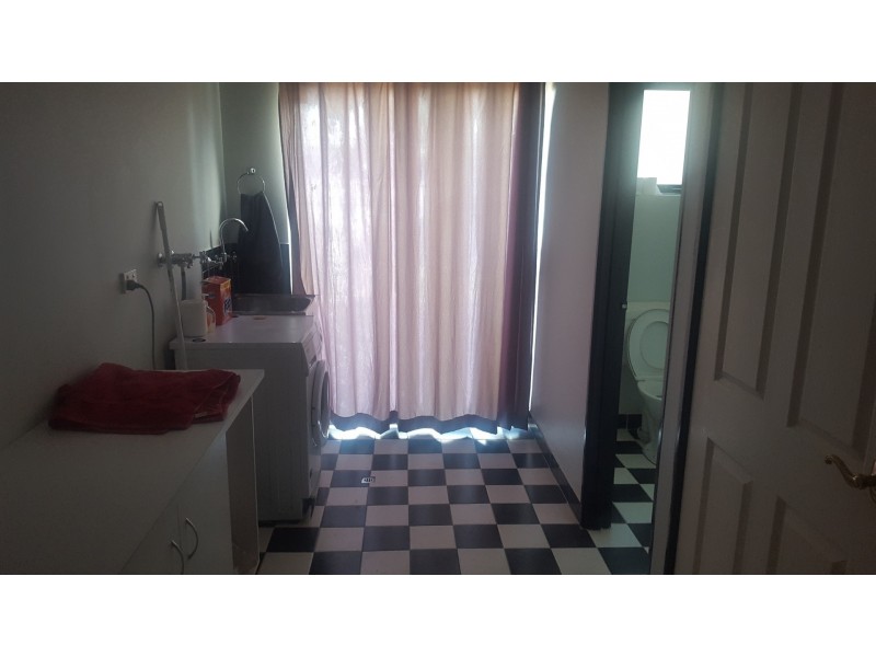 11 Lightfoot Place, Cooloongup WA 6168