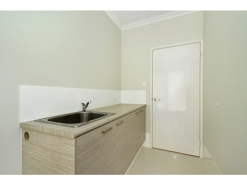 86 Mullaloo Drive, Kallaroo WA 6025