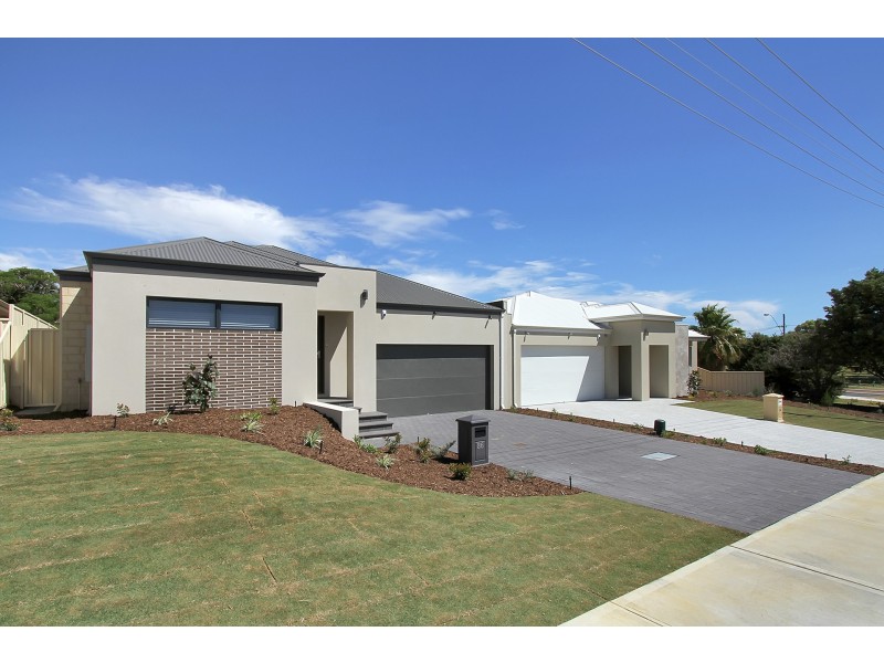 86 Mullaloo Drive, Kallaroo WA 6025