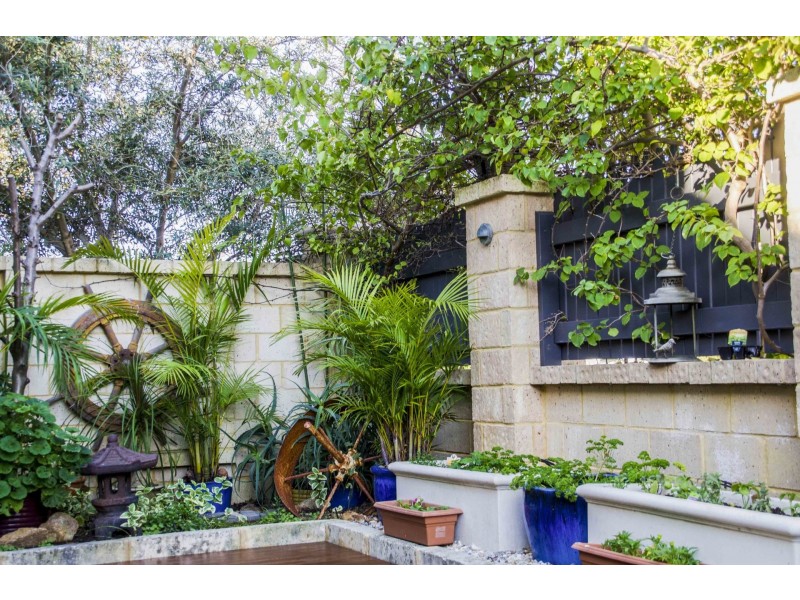 35 Hinkler Loop, Maylands WA 6051