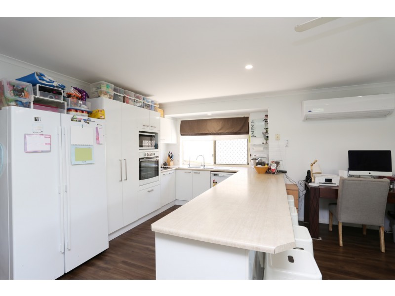 5 Nottinghill Place, Oxenford QLD 4210