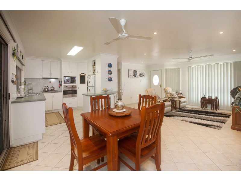 9 Springcliffe Drive, Seaforth QLD 4741