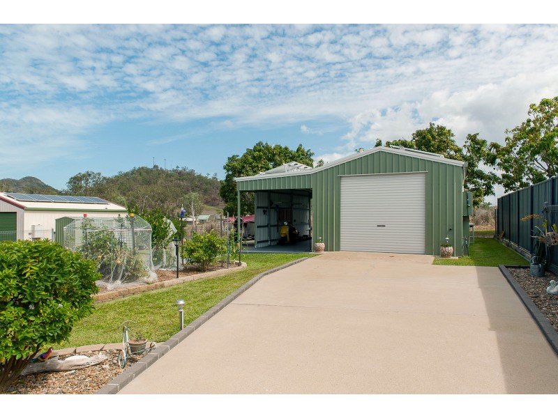 9 Springcliffe Drive, Seaforth QLD 4741